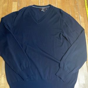 Black Brown 1826 100% merino wool sweater